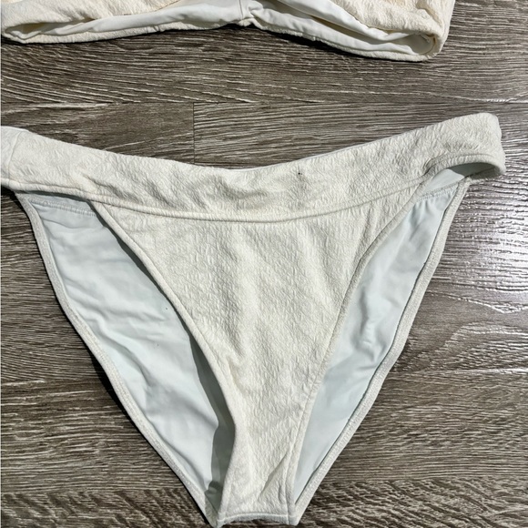 Revel Rey Abigal Bikini Top and Bottom in Cream Snake, Size M, L - Picture 5 of 6